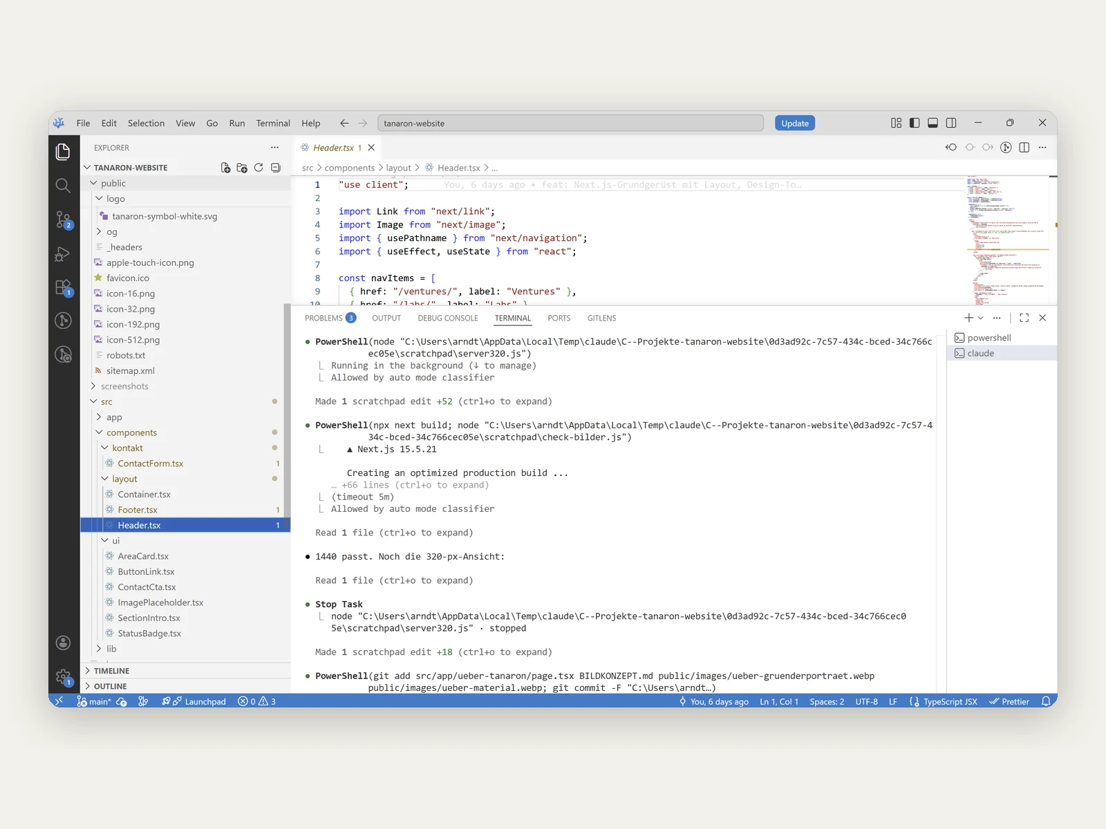 Screenshot der Entwicklungsumgebung mit Claude Code beim Bau der Tanaron-Website